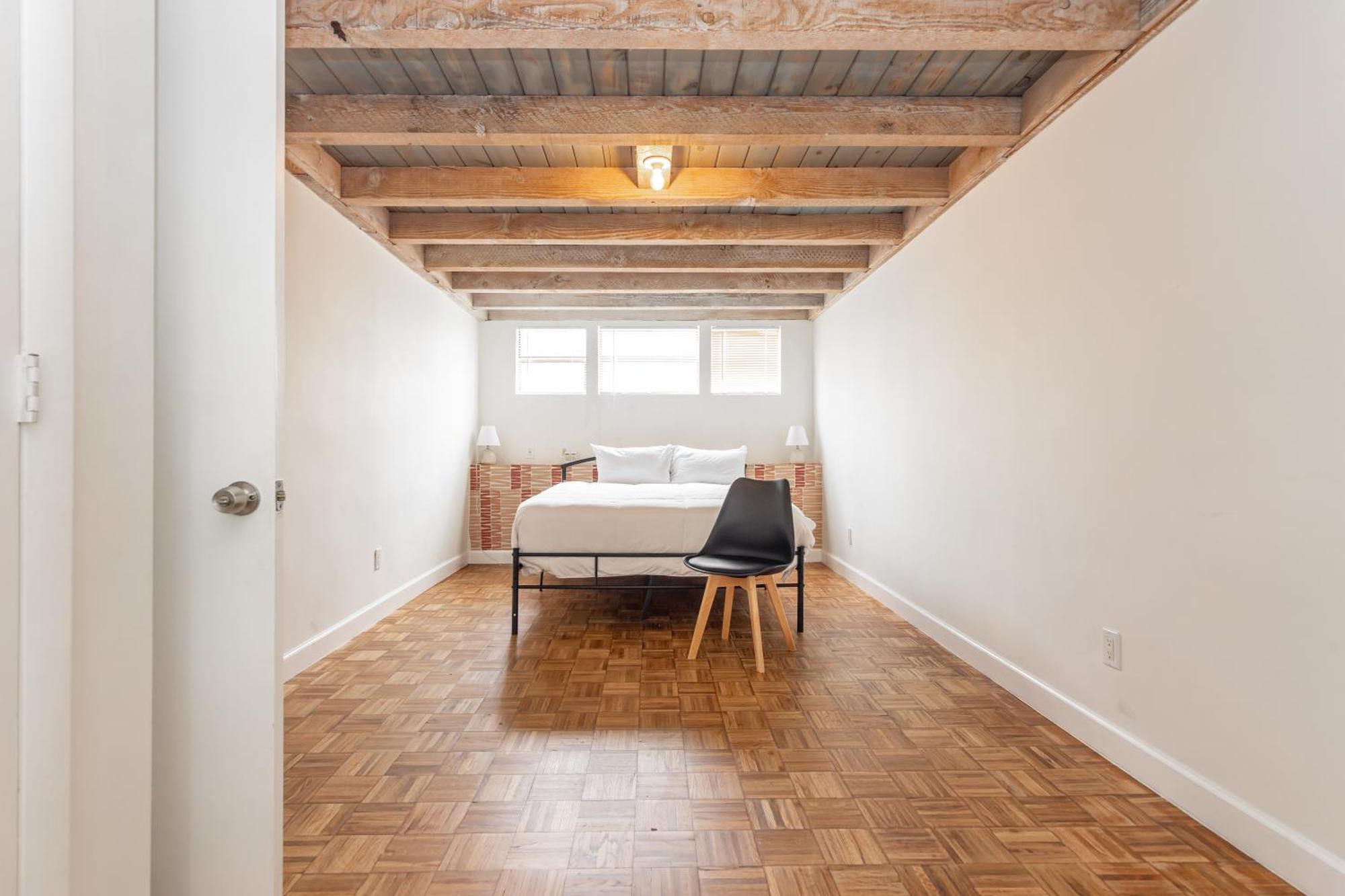 2-Bdrm Unit - 5 Minutes Walking Las Olas Beach フォート・ローダーデール エクステリア 写真