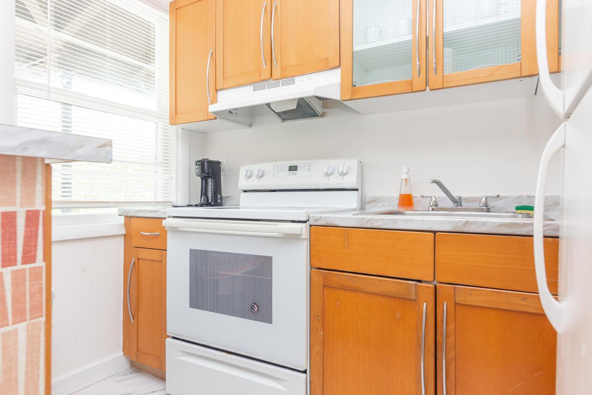 2-Bdrm Unit - 5 Minutes Walking Las Olas Beach フォート・ローダーデール エクステリア 写真
