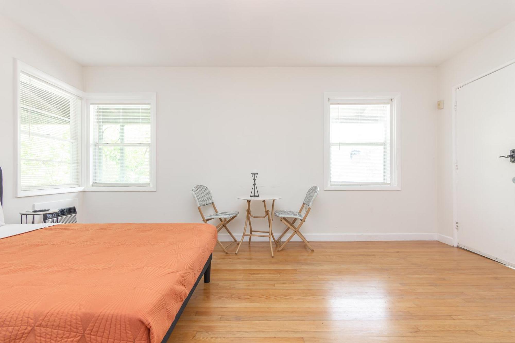 2-Bdrm Unit - 5 Minutes Walking Las Olas Beach フォート・ローダーデール エクステリア 写真